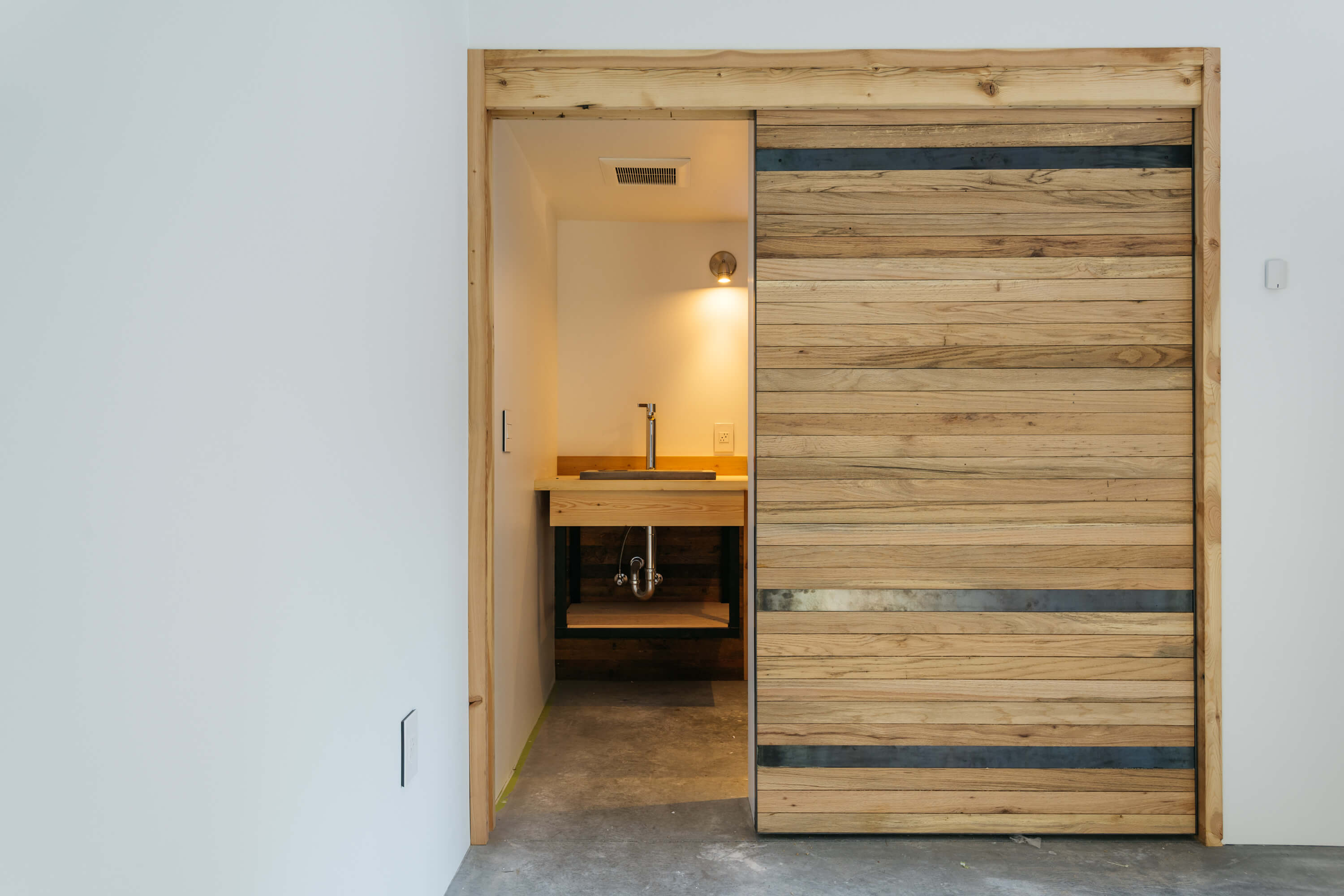 621 Residence